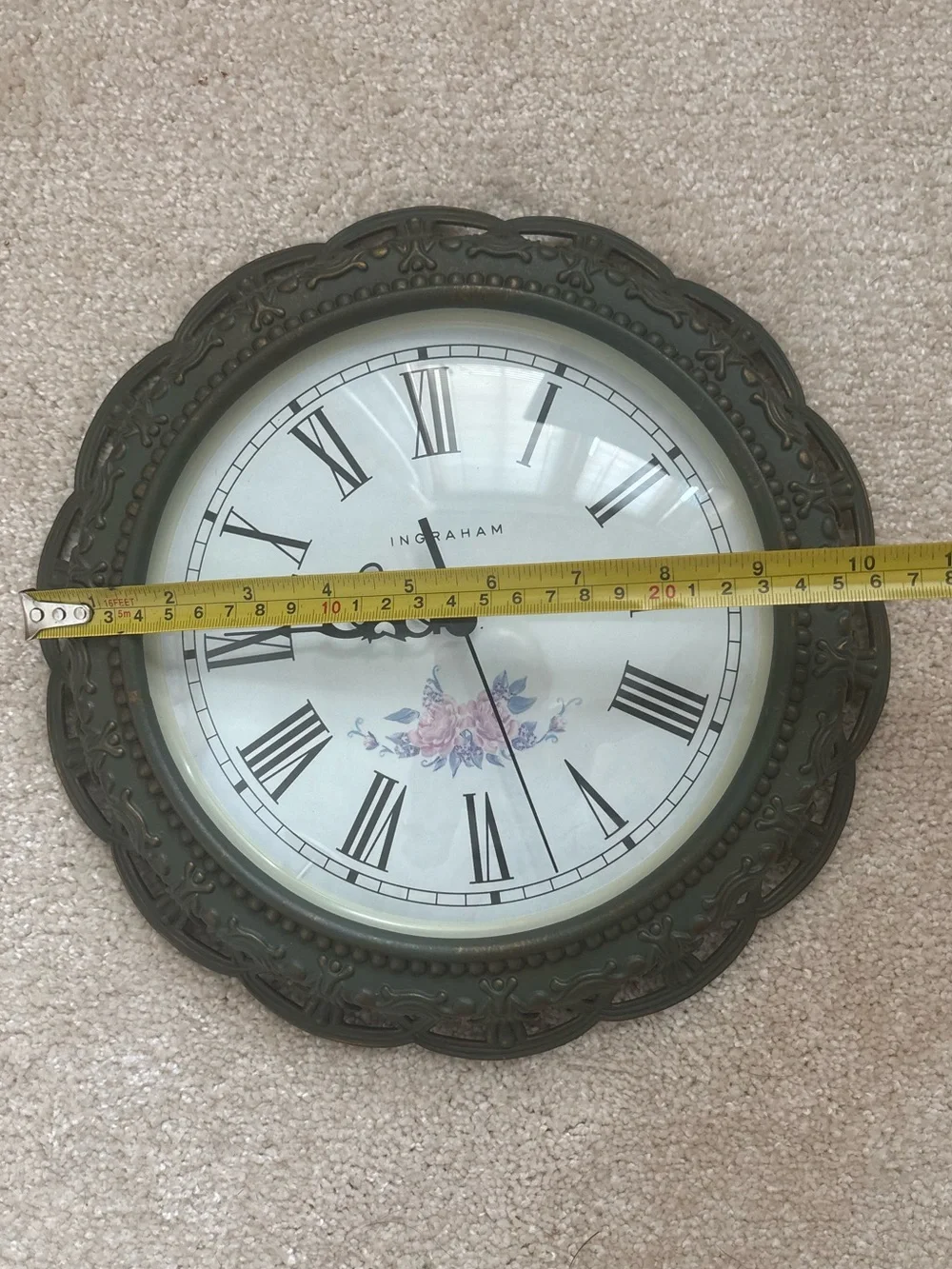 Vintage Style Ingraham Ornate Filigree Floral Design Quartz Wall Clock 10 in
